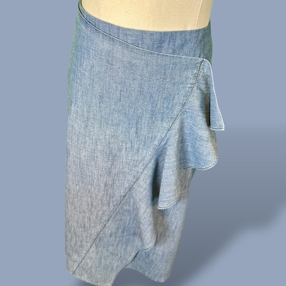 J. Crew ‘Cotton Ruffle Front Pencil Skirt’ in Chambray Blue Size 14 - Picture 6 of 16